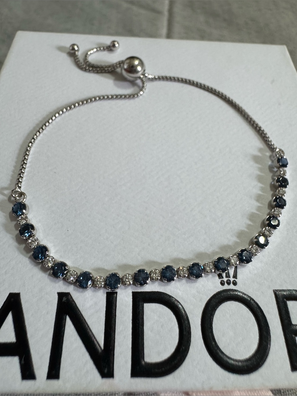 Pandora Blue & Clear Sparkle Slider Bracelet
Sterling silver